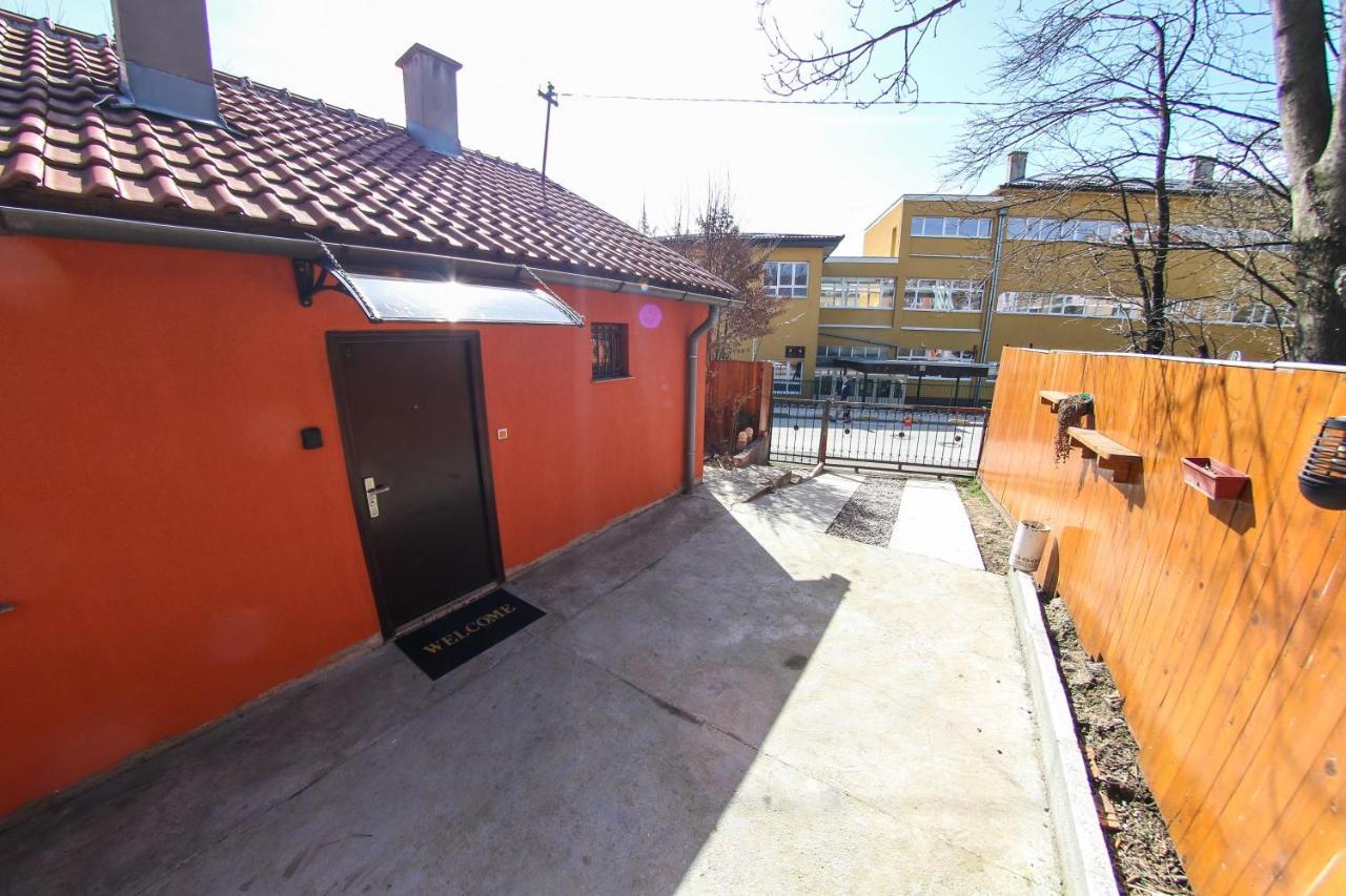 Hedonist Spa Jacuzzi Sarajevo Free Parking Bagian luar foto