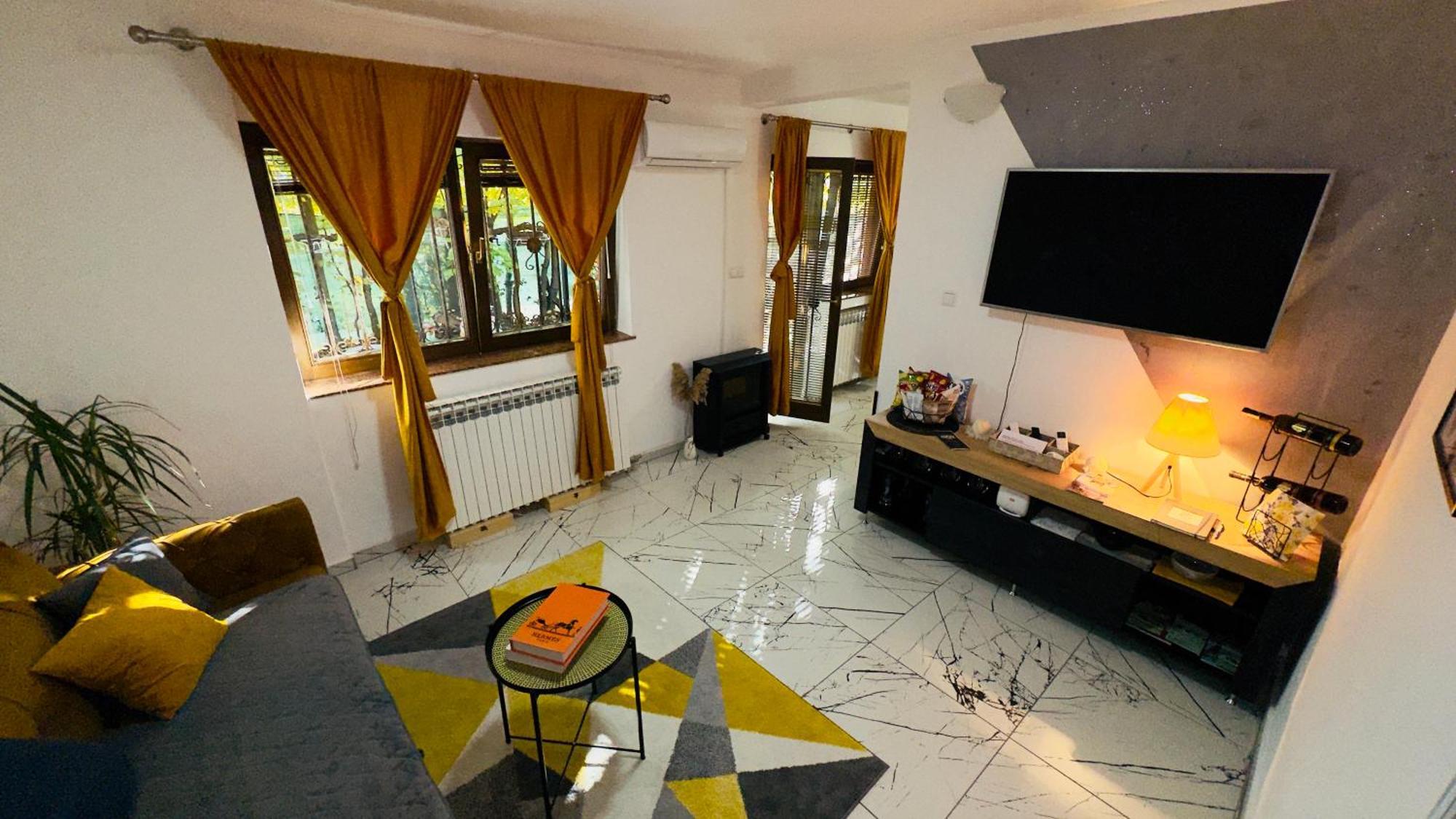 Hedonist Spa Jacuzzi Sarajevo Free Parking Bagian luar foto