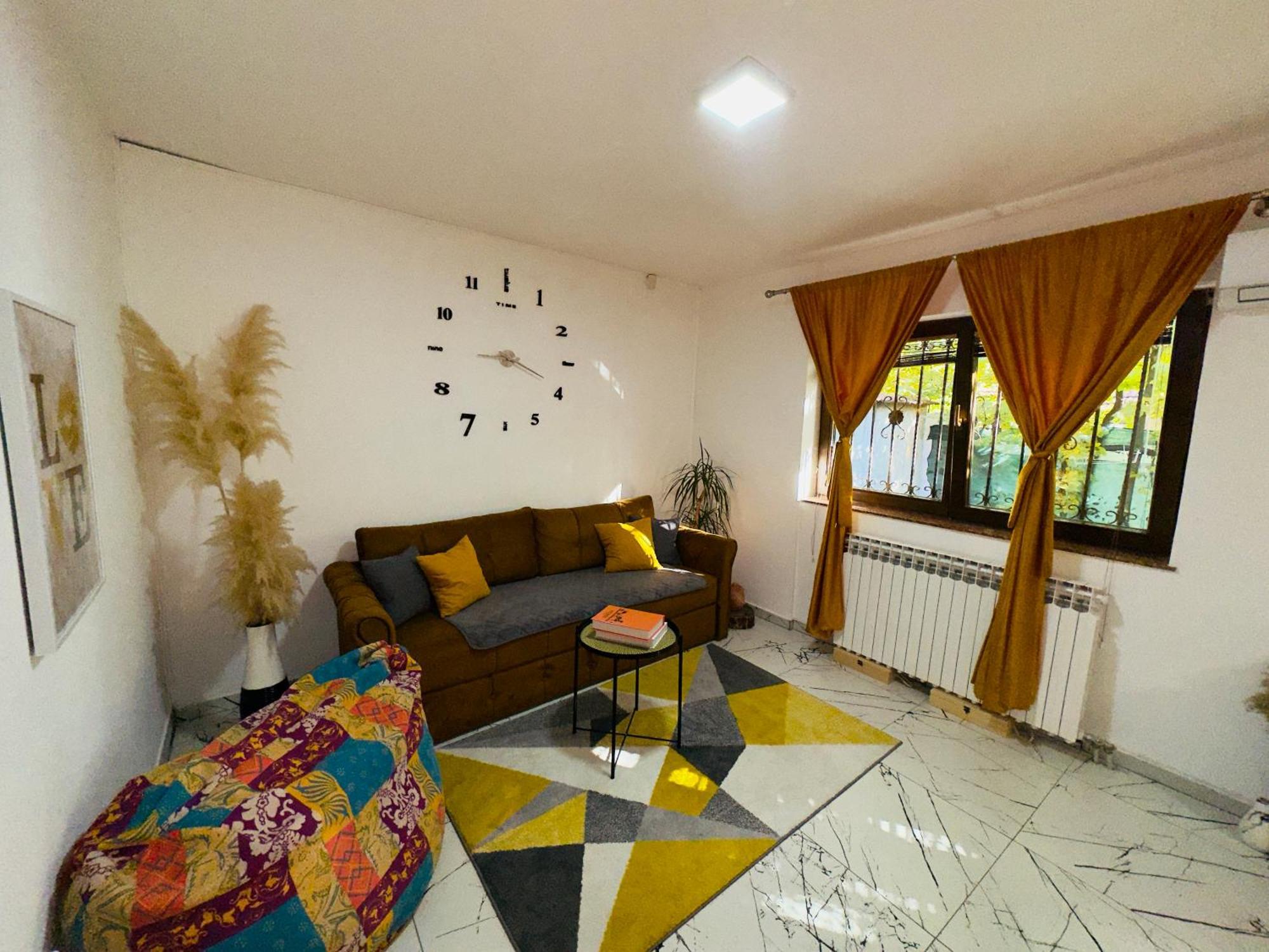Hedonist Spa Jacuzzi Sarajevo Free Parking Bagian luar foto