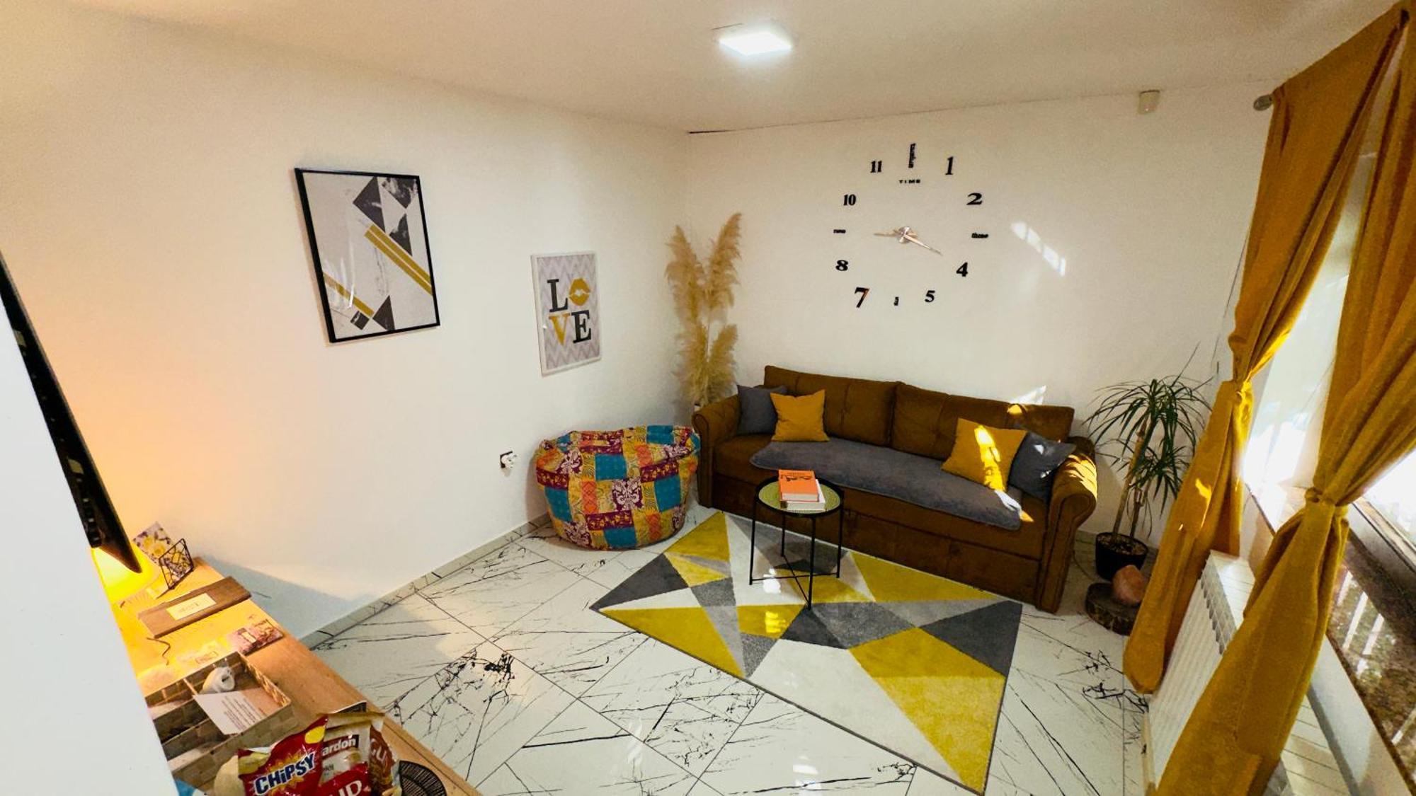 Hedonist Spa Jacuzzi Sarajevo Free Parking Bagian luar foto